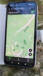 Lire la suite à propos de l’article Guide sur smartphone le long du mur de la peste